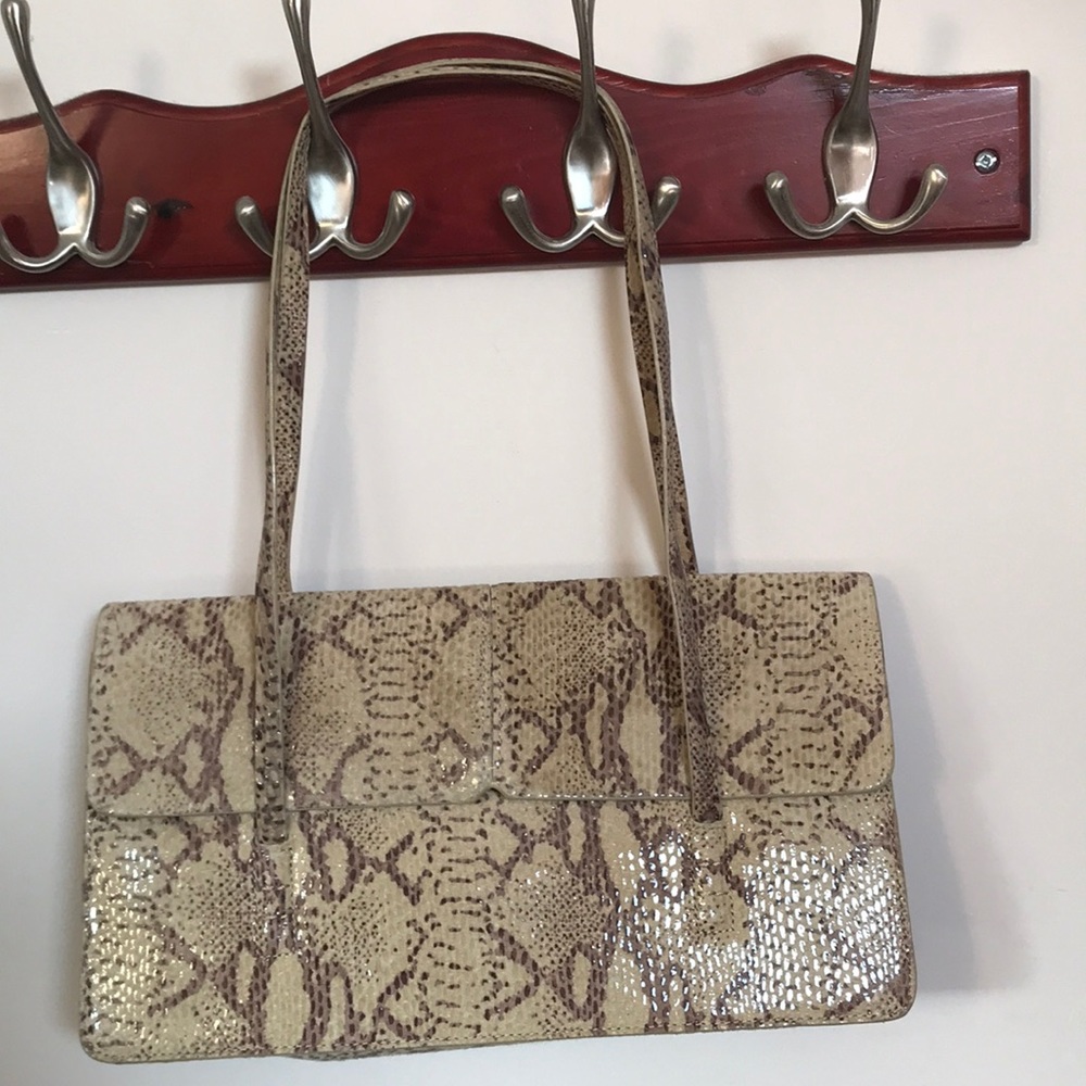 Snakeskin print leather handbag by Alfani NWOT